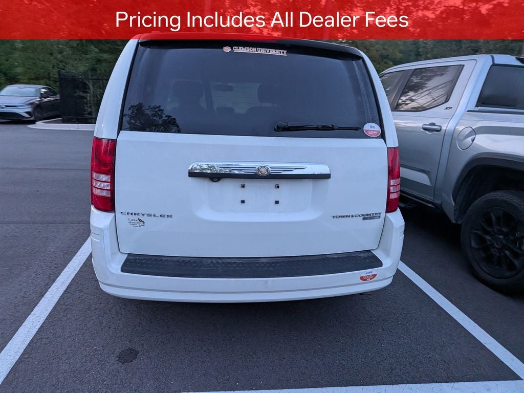 2010 Chrysler Town & Country Touring