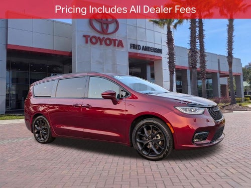 2022 Chrysler Pacifica Touring L