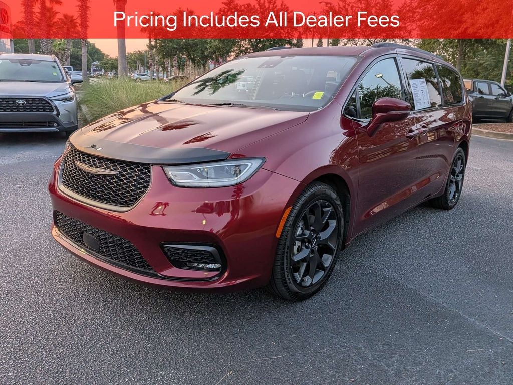 2022 Chrysler Pacifica Touring L