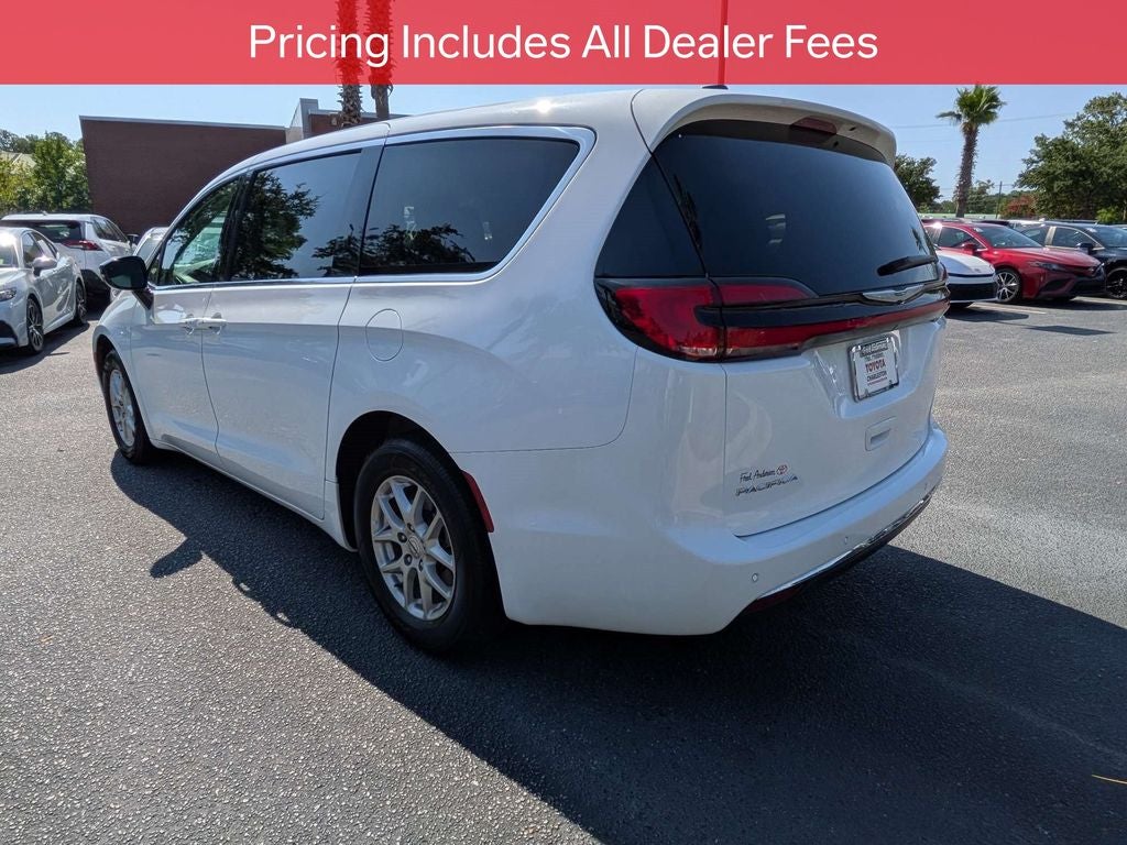 2024 Chrysler Pacifica Touring L