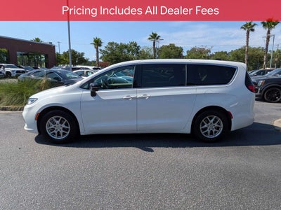 2024 Chrysler Pacifica Touring L