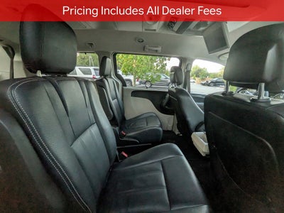 2016 Chrysler Town & Country Touring-L