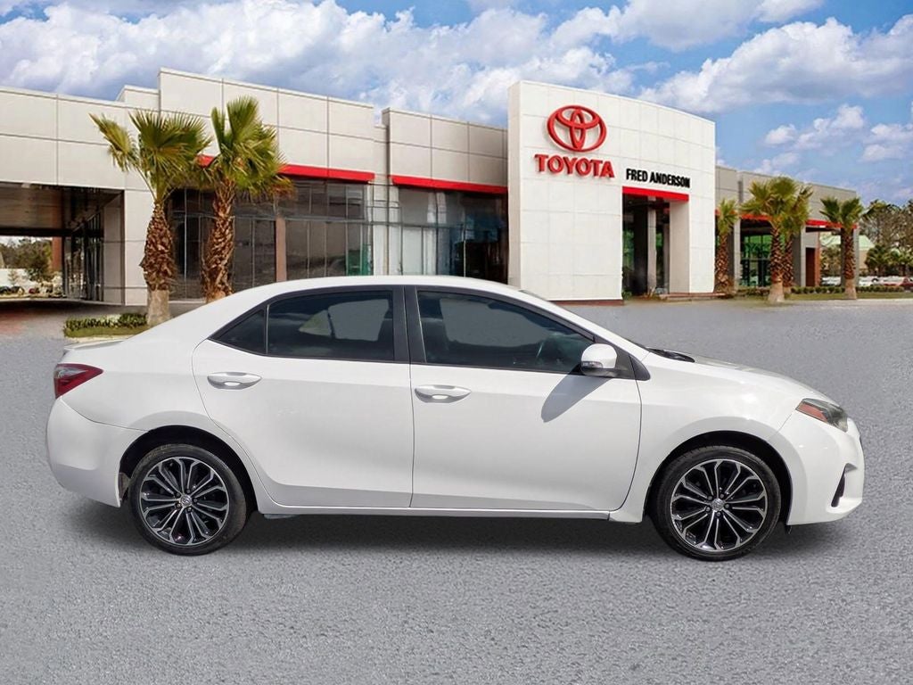 2015 Toyota Corolla S Plus