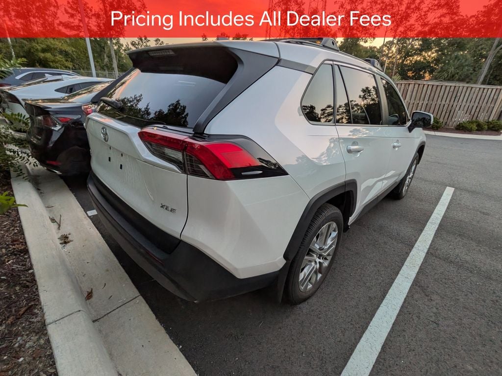 2025 Toyota RAV4 XLE Premium
