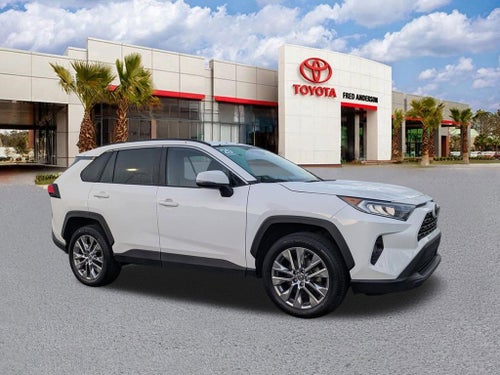 2020 Toyota RAV4 XLE Premium
