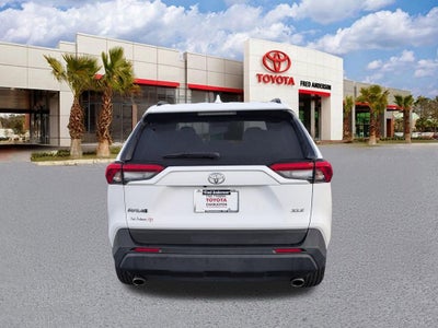 2020 Toyota RAV4 XLE Premium