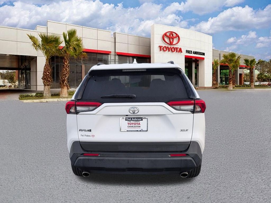 2020 Toyota RAV4 XLE Premium