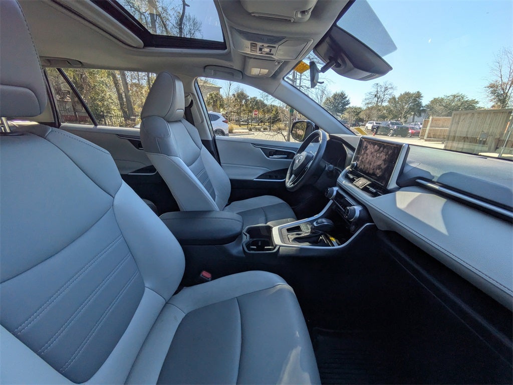 2023 Toyota RAV4 XLE Premium