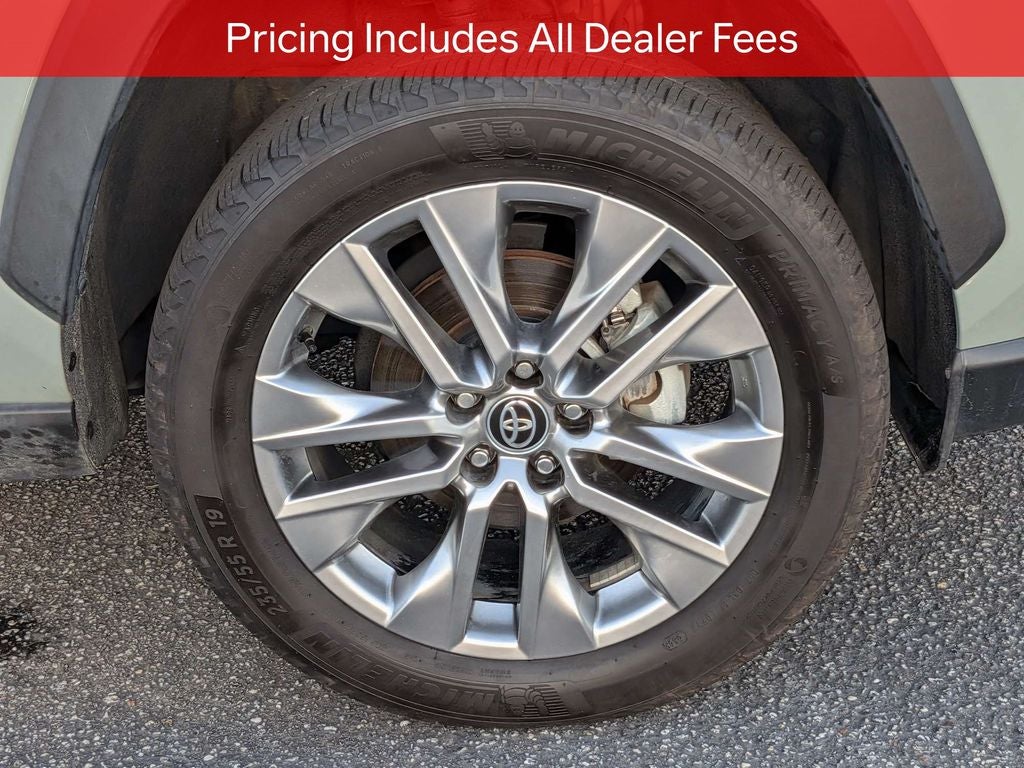 2023 Toyota RAV4 XLE Premium