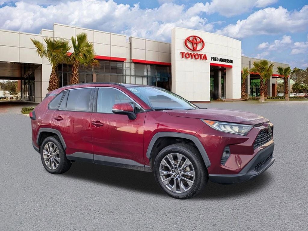 2019 Toyota RAV4 XLE Premium