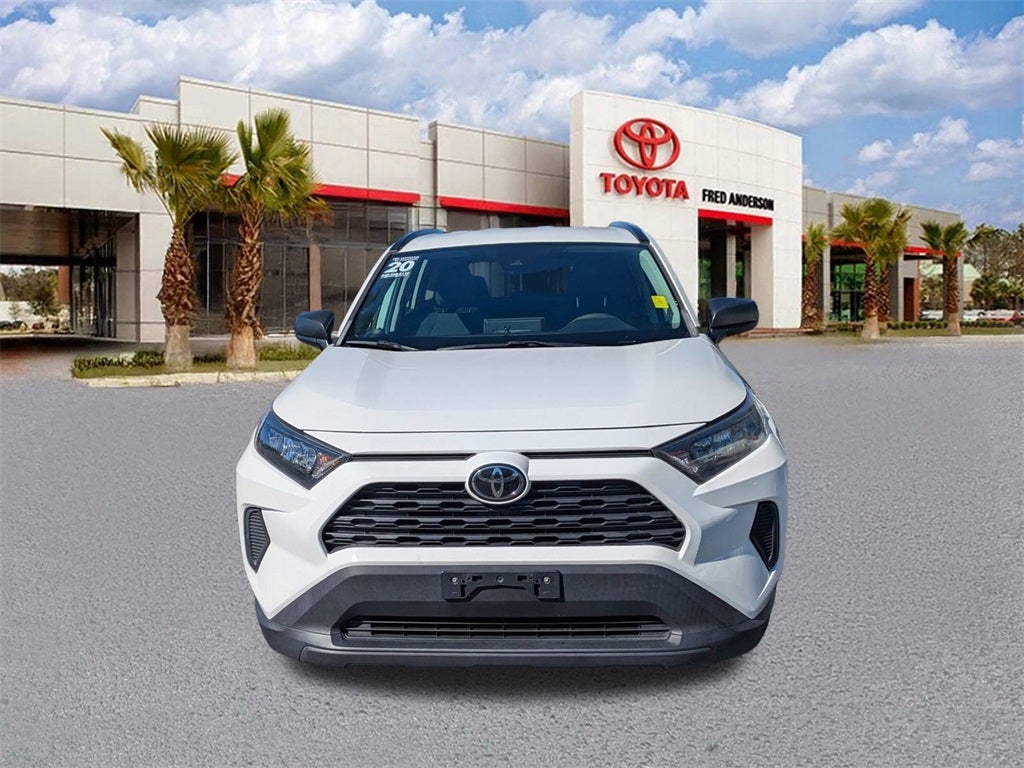 2020 Toyota RAV4 LE