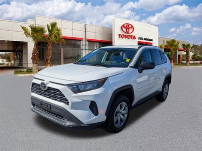 2020 Toyota RAV4 LE