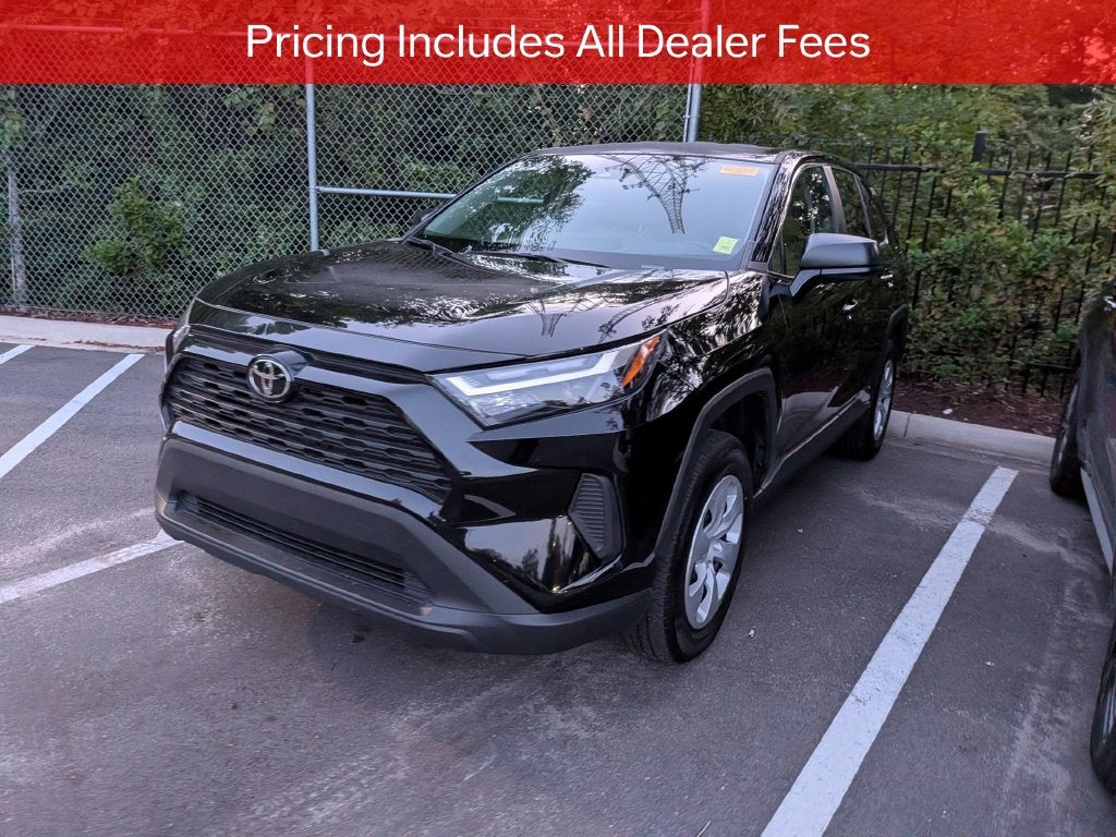 2025 Toyota RAV4 LE