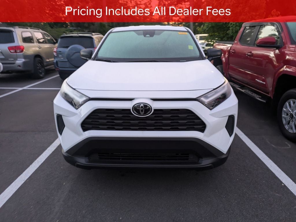 2025 Toyota RAV4 LE