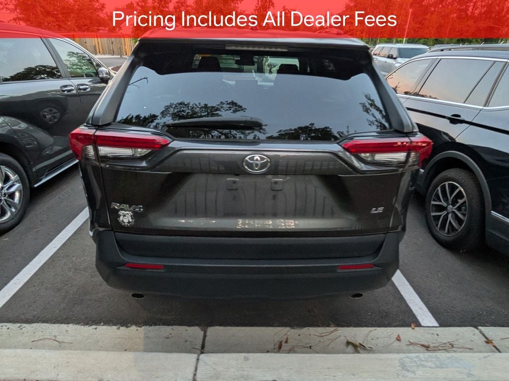 2020 Toyota RAV4 LE