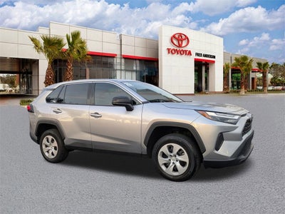 2023 Toyota RAV4 LE