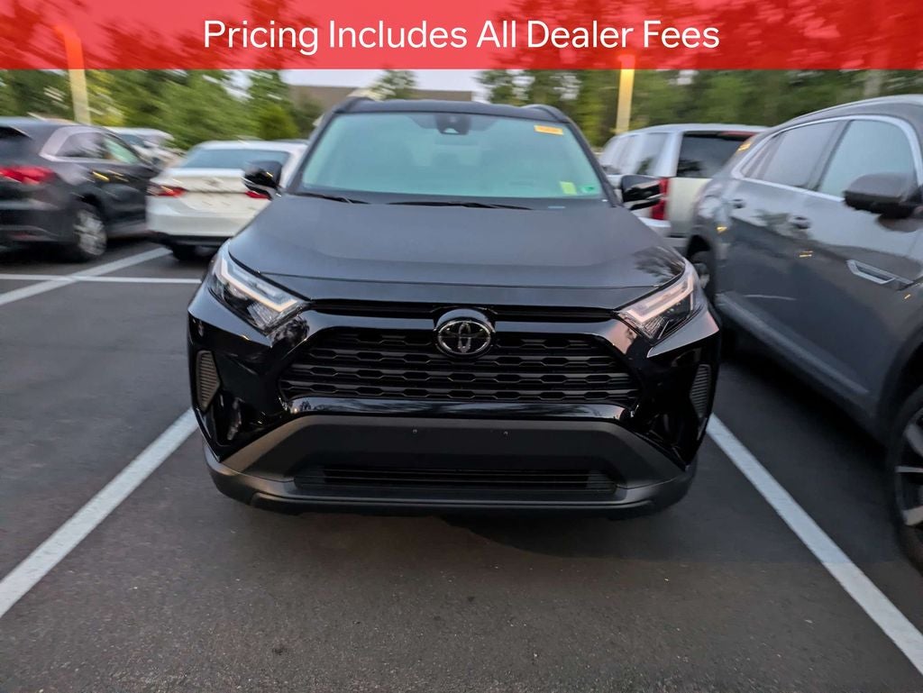 2025 Toyota RAV4 XLE
