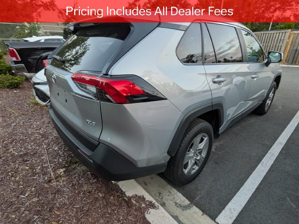 2025 Toyota RAV4 XLE