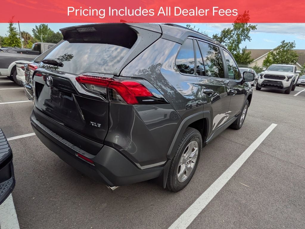 2025 Toyota RAV4 XLE