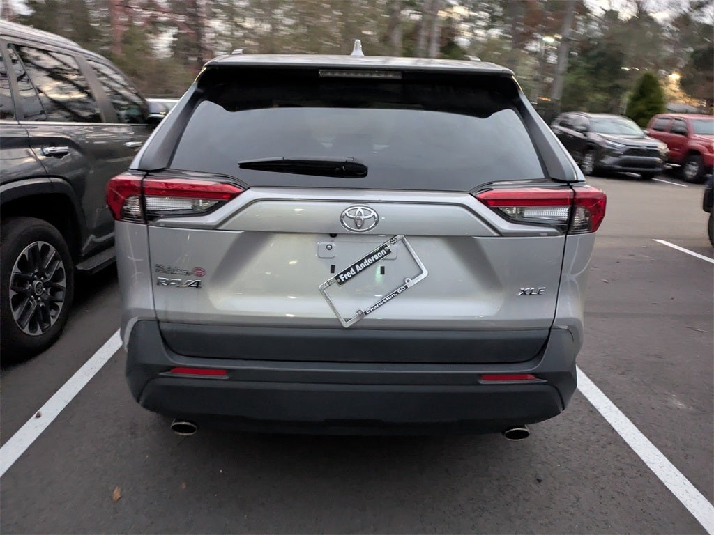 2023 Toyota RAV4 XLE