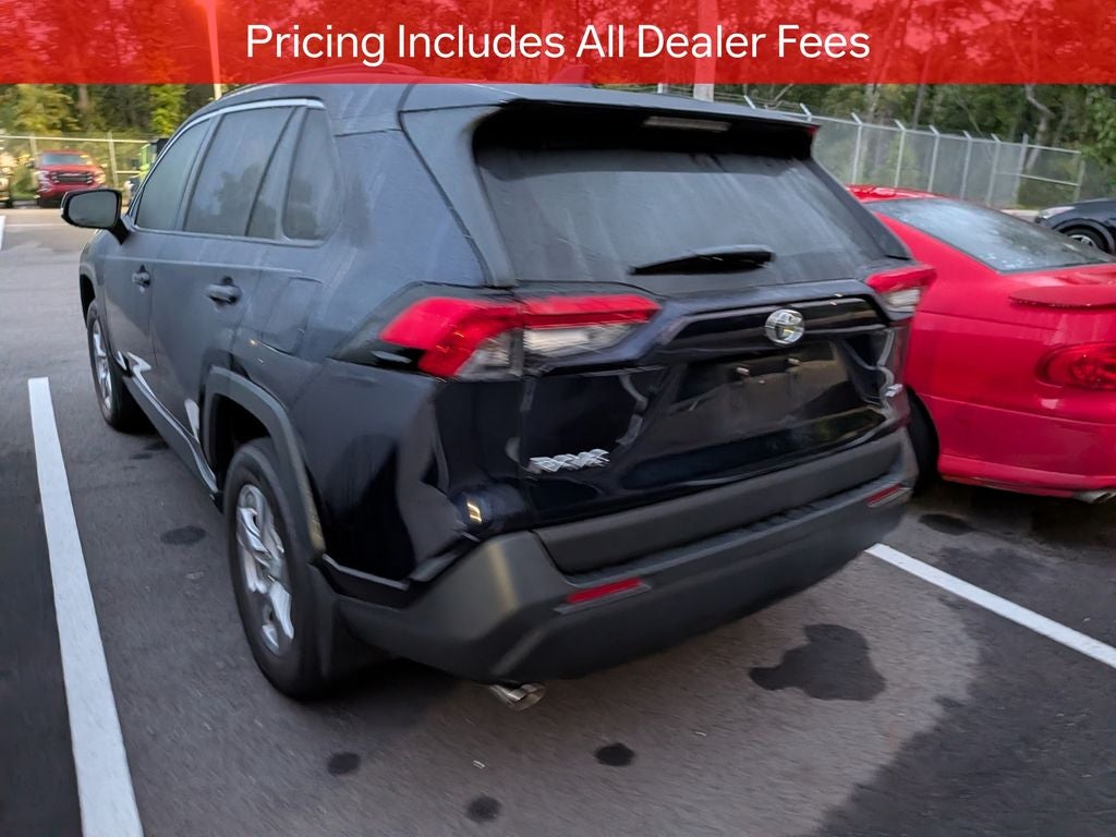 2025 Toyota RAV4 XLE