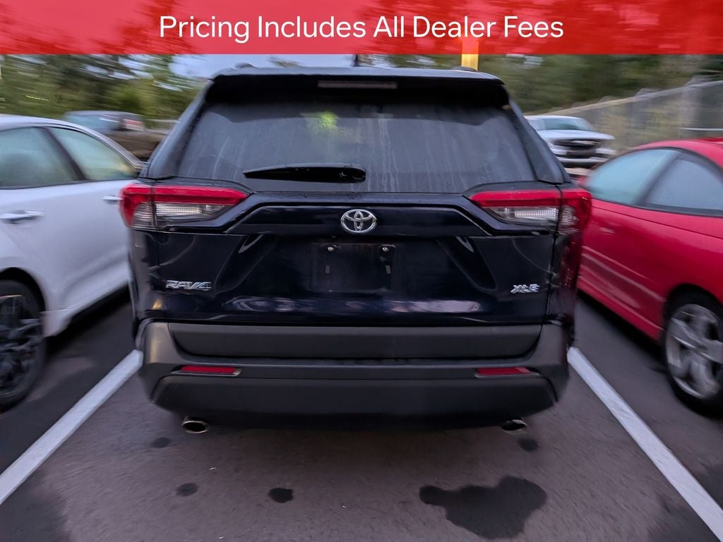 2025 Toyota RAV4 XLE