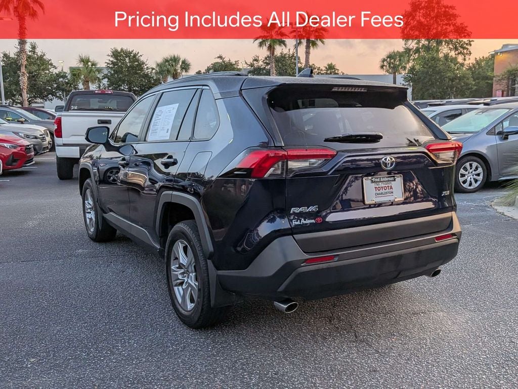 2025 Toyota RAV4 XLE
