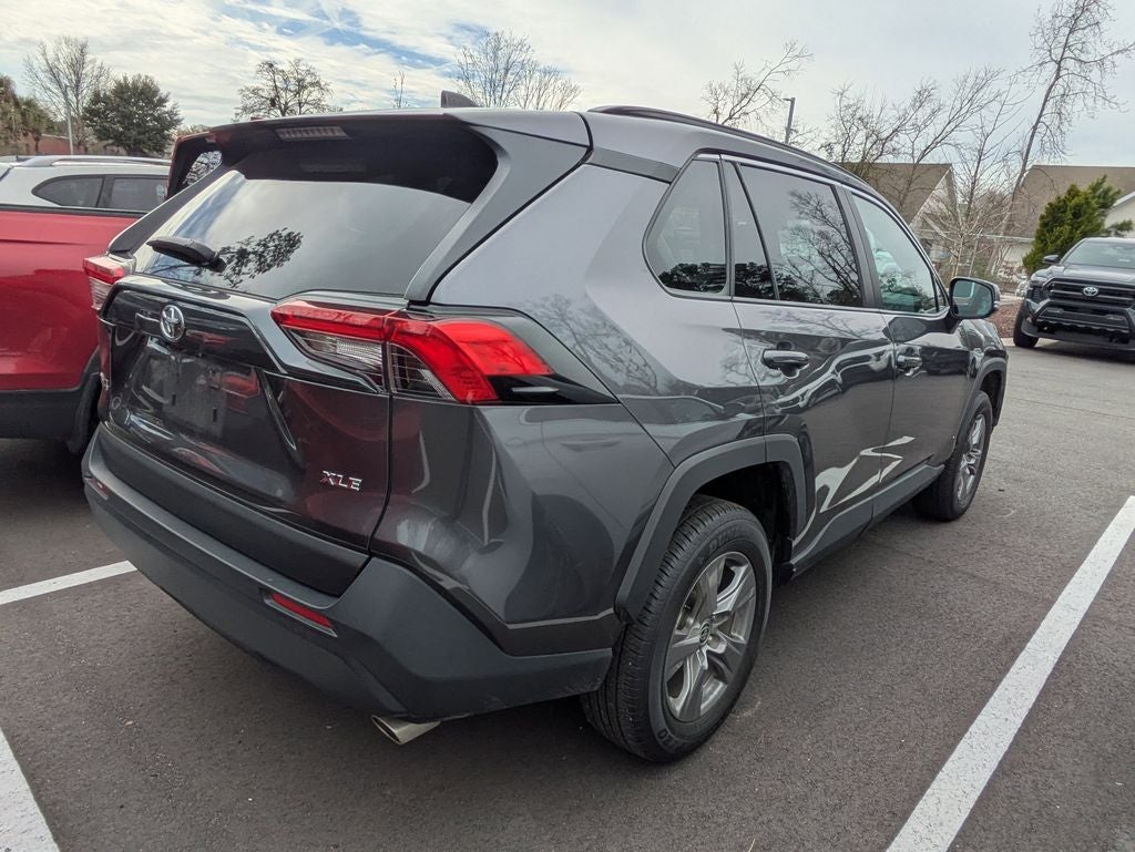 2024 Toyota RAV4 XLE