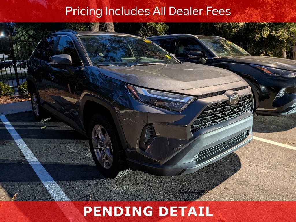 2022 Toyota RAV4 XLE