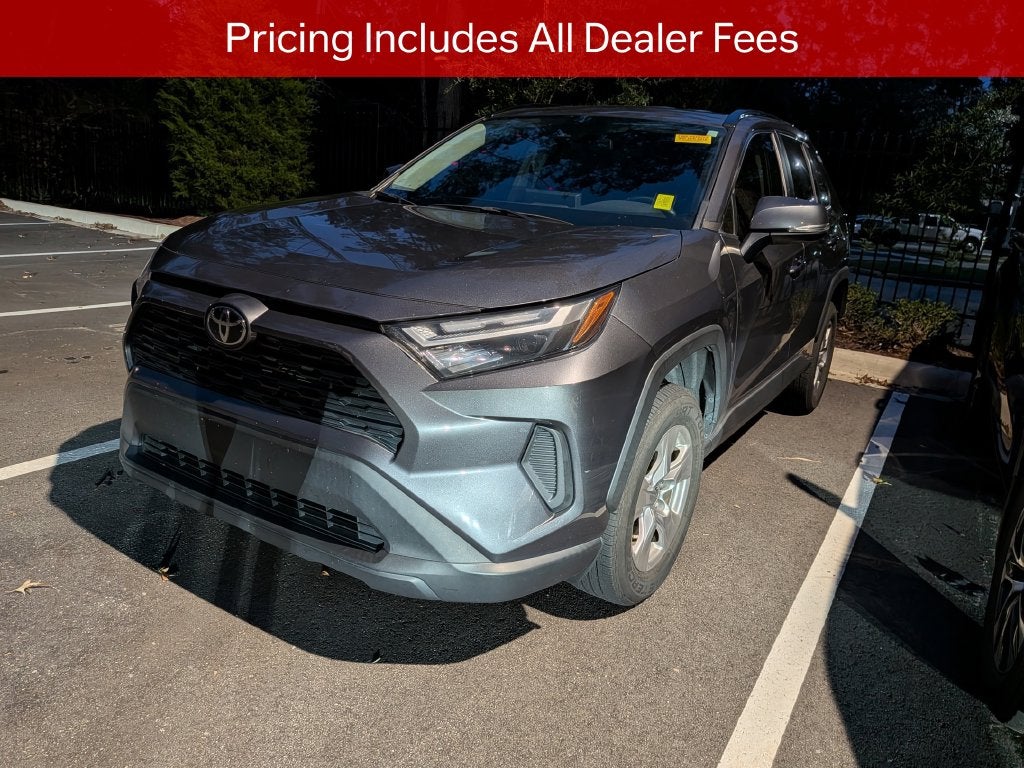 2022 Toyota RAV4 XLE