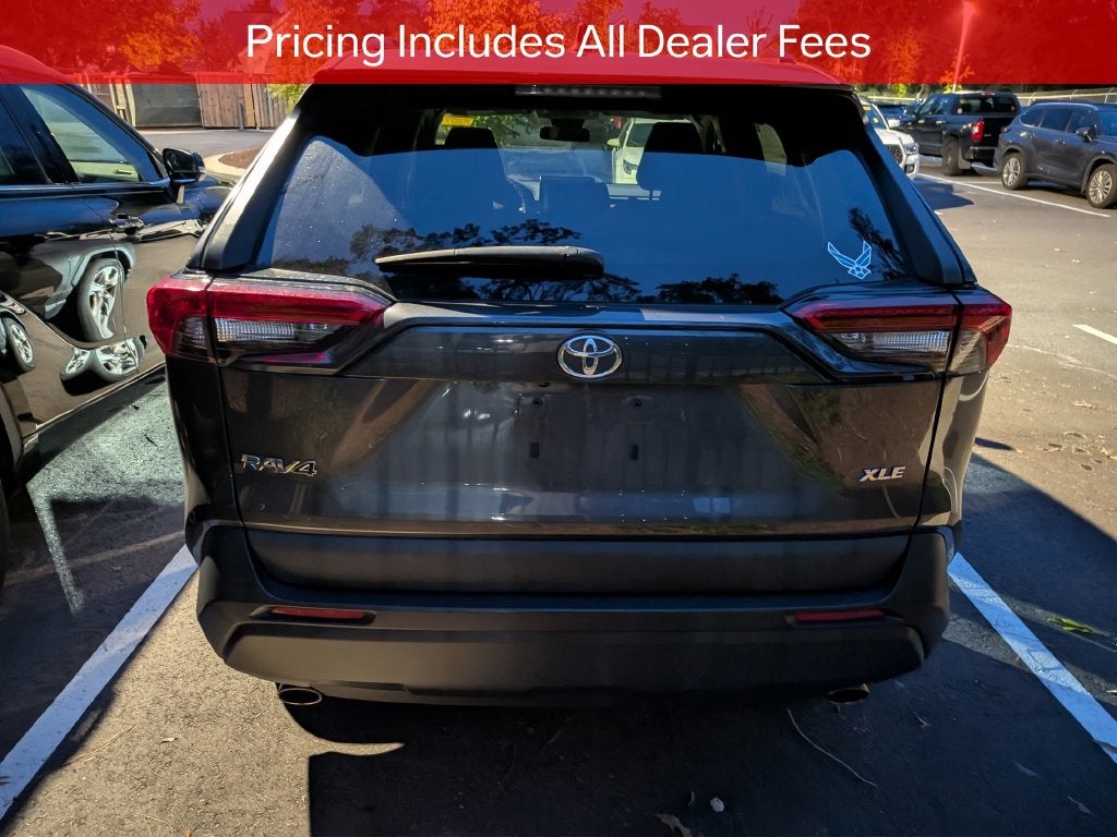 2022 Toyota RAV4 XLE