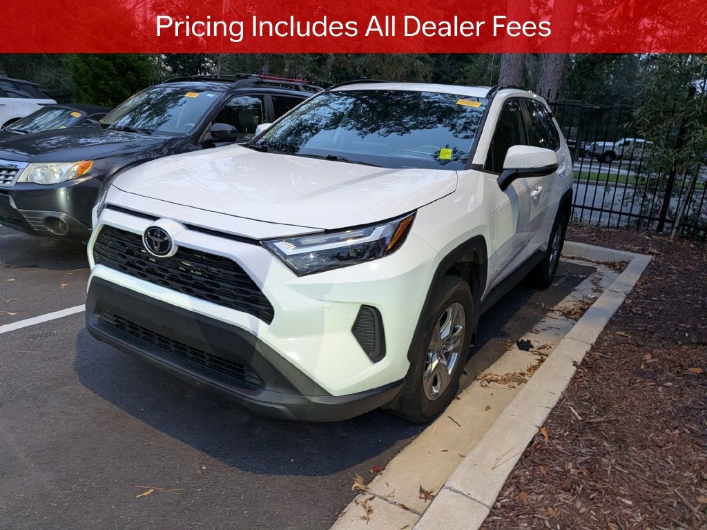 2024 Toyota RAV4 XLE
