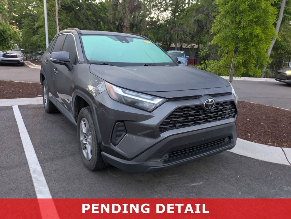 2022 Toyota RAV4 XLE