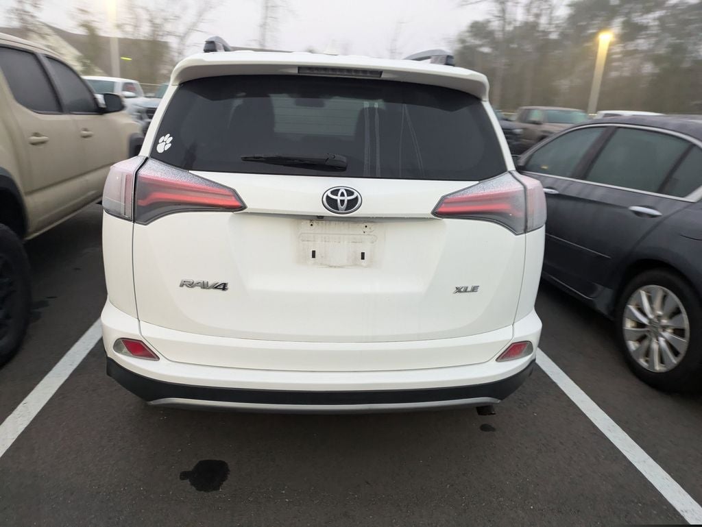 2018 Toyota RAV4 XLE