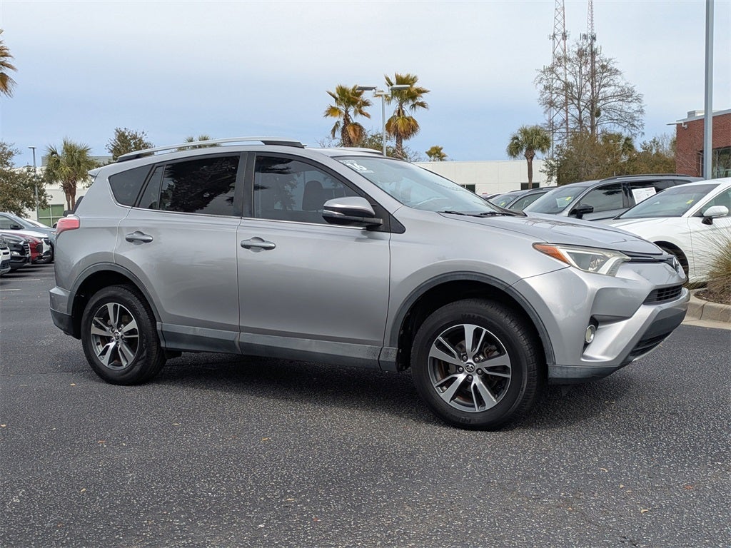2016 Toyota RAV4 XLE