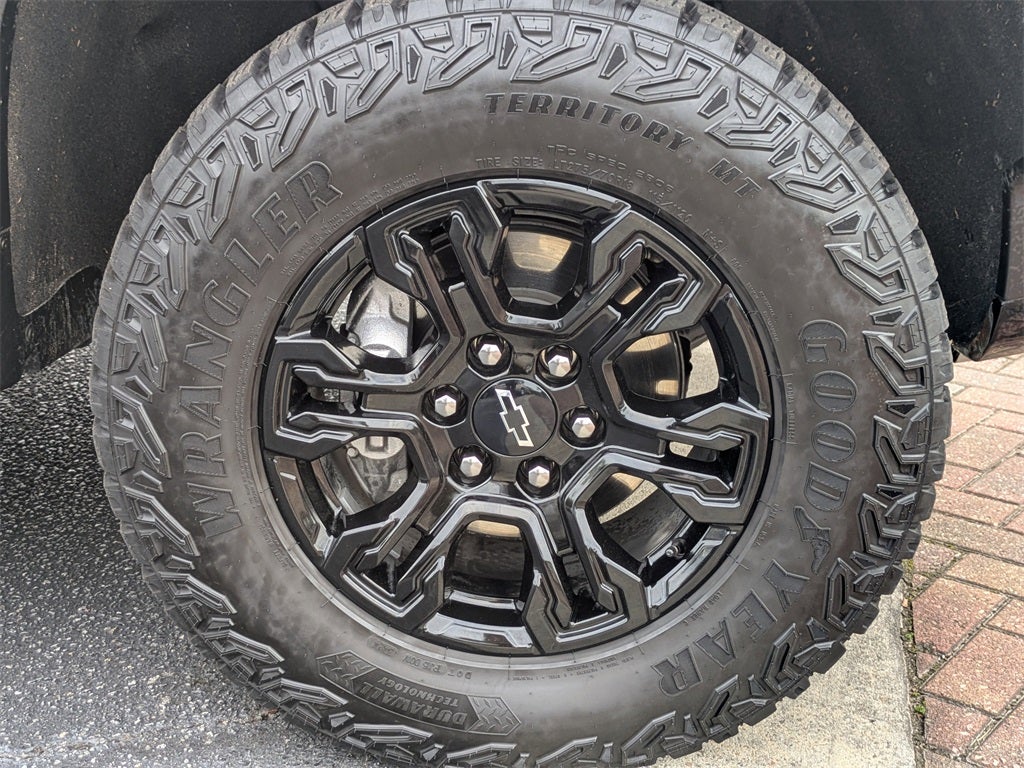 2025 Chevrolet Silverado 1500 ZR2