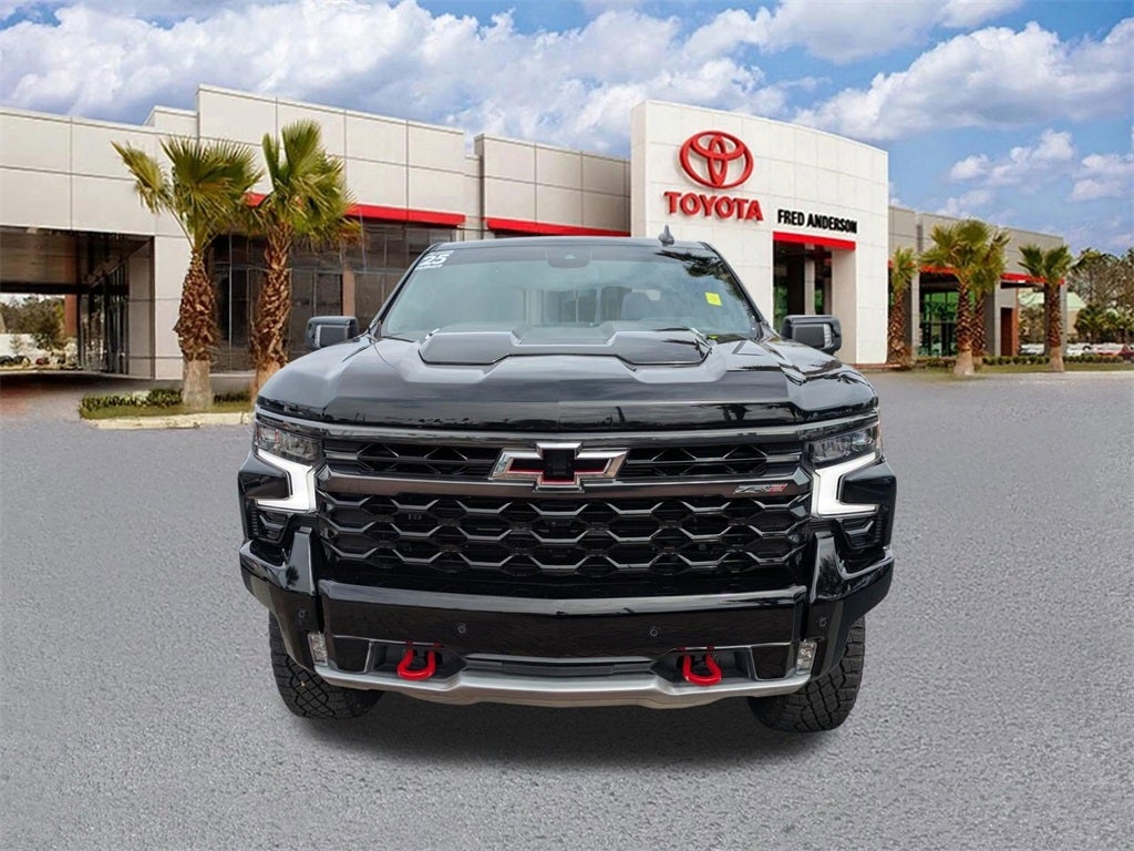 2025 Chevrolet Silverado 1500 ZR2