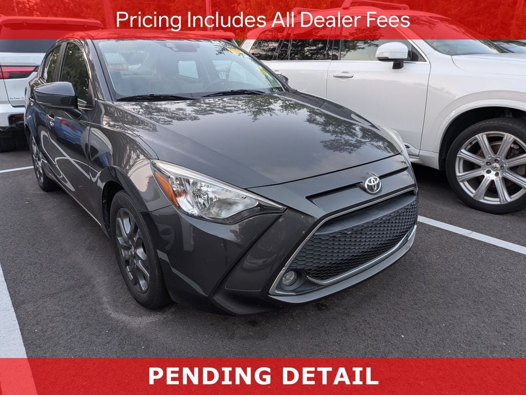 2020 Toyota Yaris LE