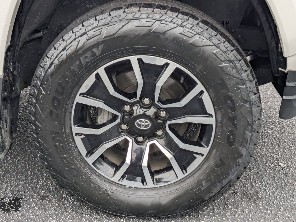 2023 Toyota Tacoma TRD Sport V6