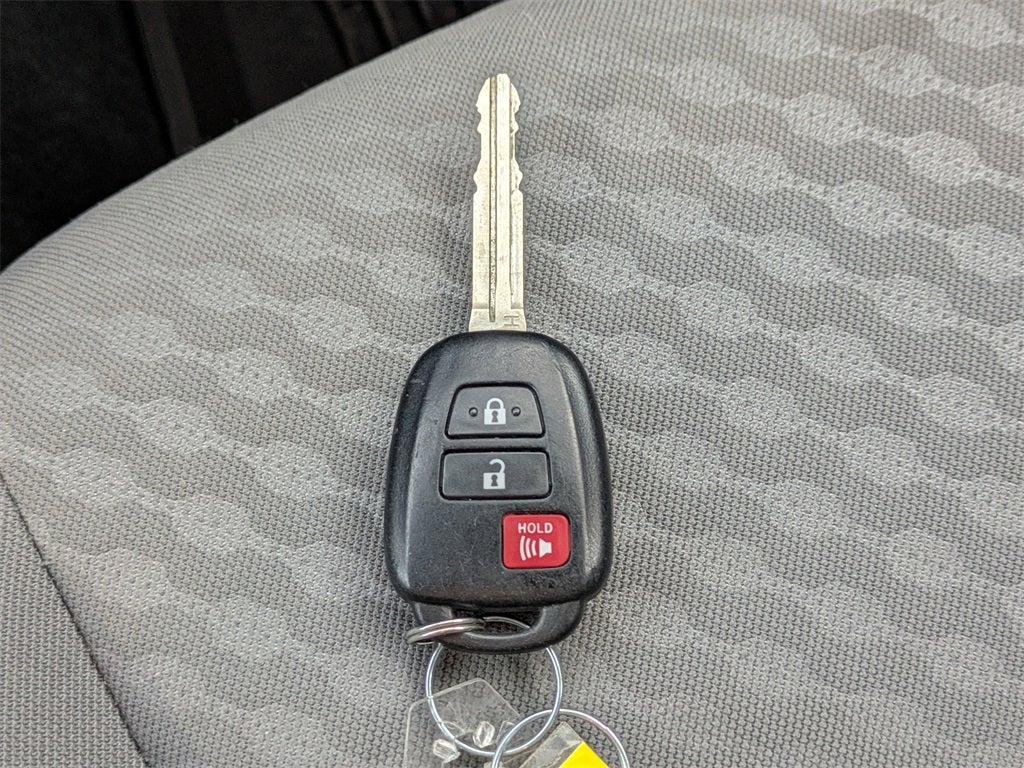 2022 Toyota Tacoma SR V6