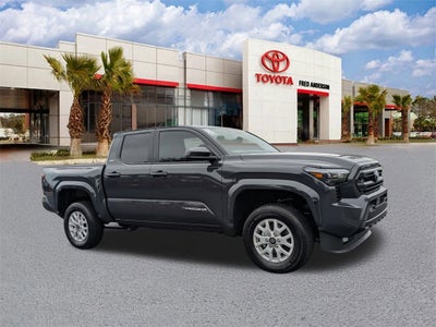 2025 Toyota Tacoma SR5