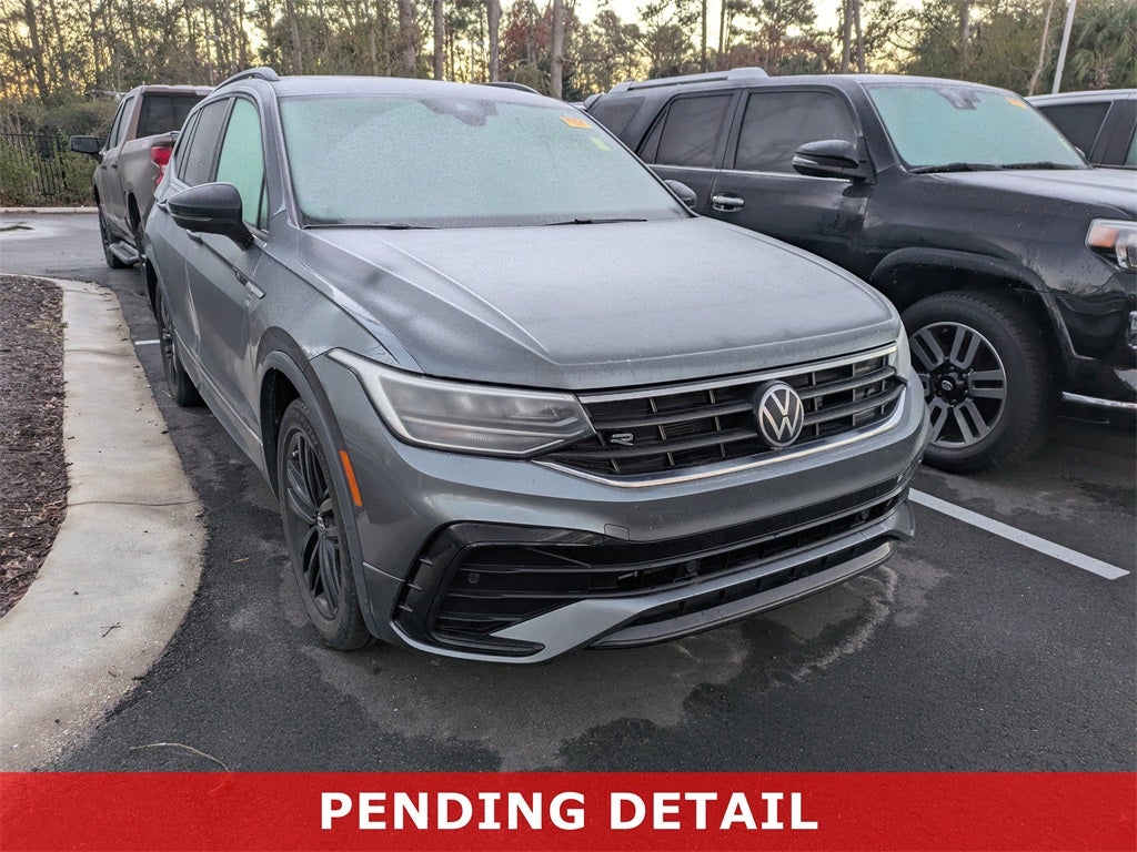 2022 Volkswagen Tiguan 2.0T SE R-Line Black