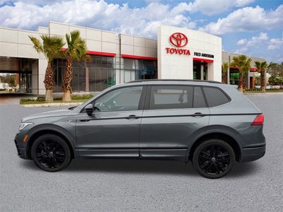 2022 Volkswagen Tiguan 2.0T SE R-Line Black