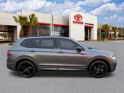 2024 Volkswagen Tiguan 2.0T SE R-Line Black