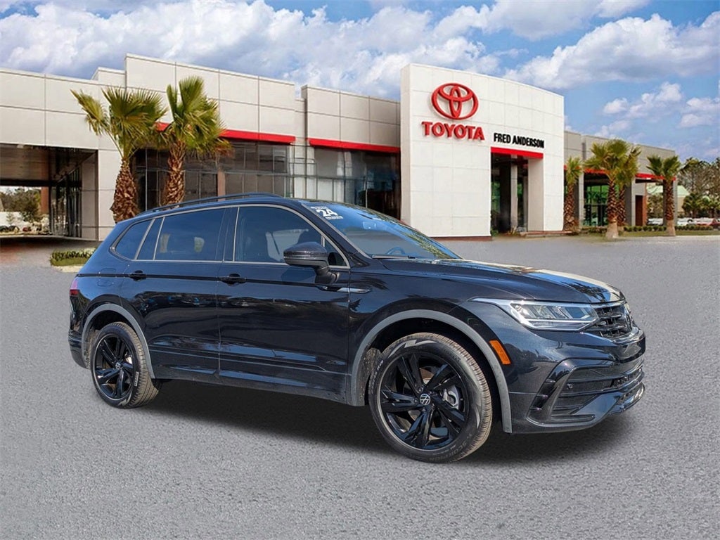 2024 Volkswagen Tiguan 2.0T SE R-Line Black
