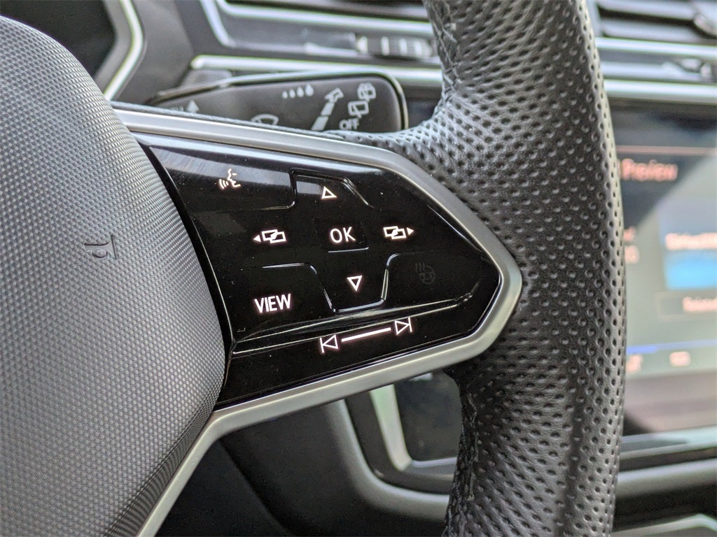 2024 Volkswagen Tiguan 2.0T SE R-Line Black