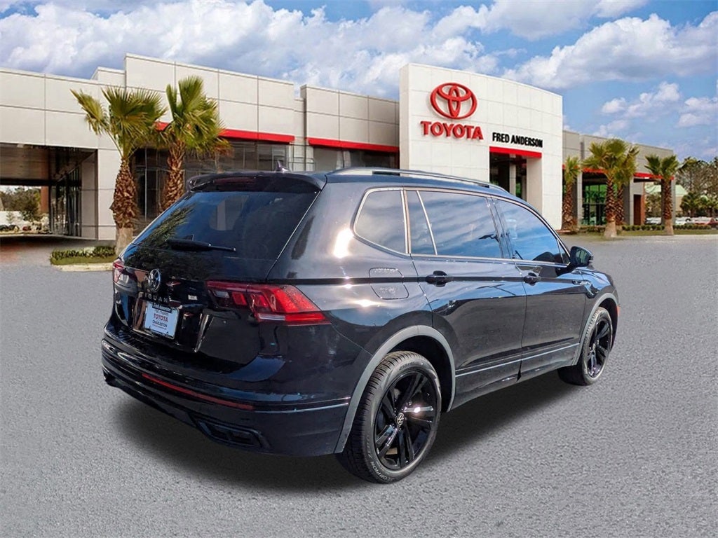 2024 Volkswagen Tiguan 2.0T SE R-Line Black