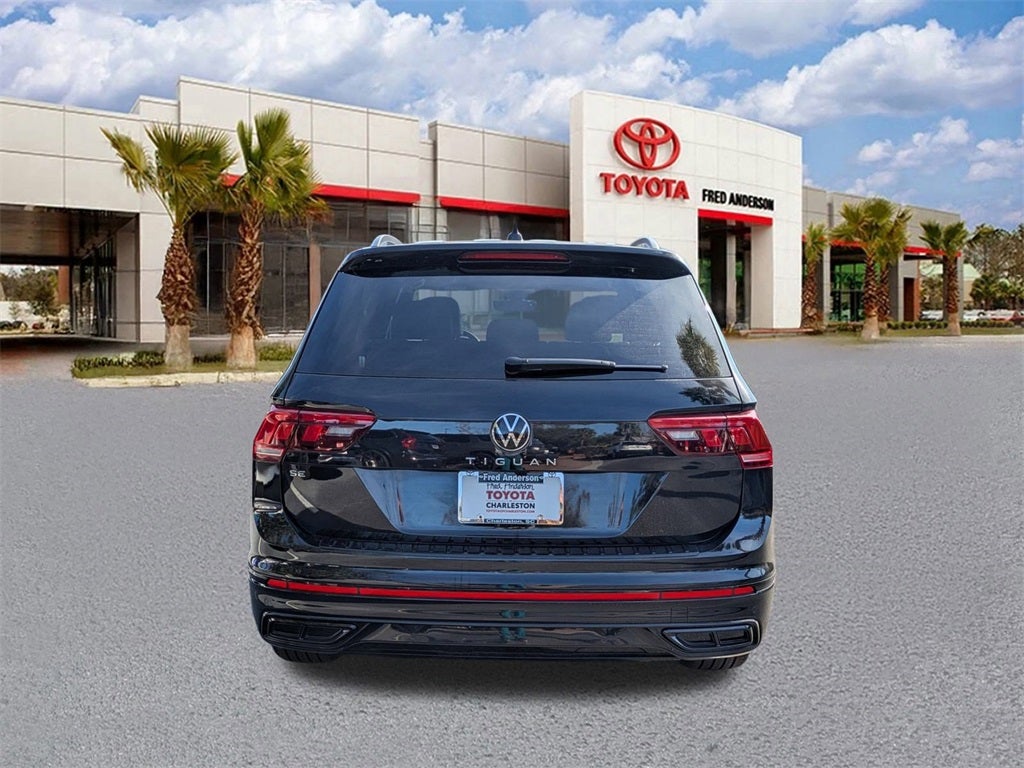 2024 Volkswagen Tiguan 2.0T SE R-Line Black