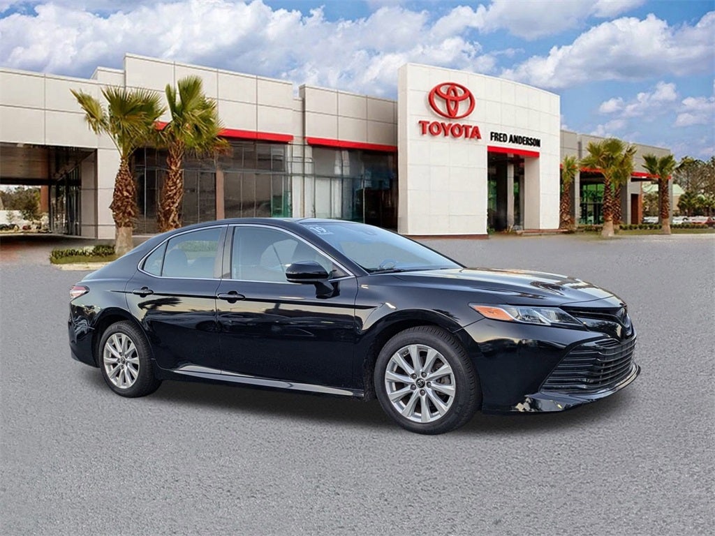 2019 Toyota Camry LE