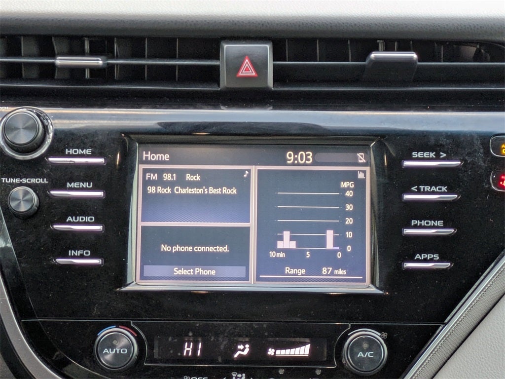 2018 Toyota Camry SE